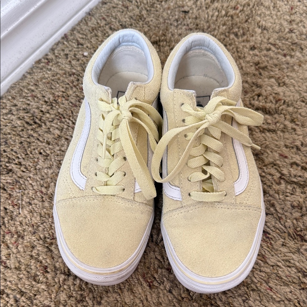 Pastel yellow Sneakers